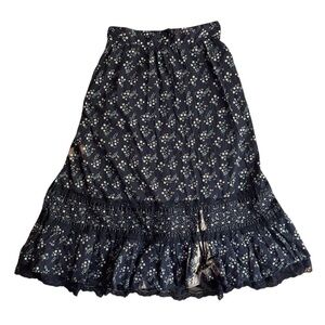 Vintage 70s gunne sax cottage boho floral print skirt with lace trim size S